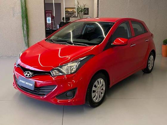 HYUNDAI HB20 1.6 COMFORT 16V FLEX 4P MANUAL